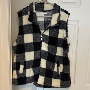 Maurices Black and White Checkered Vest